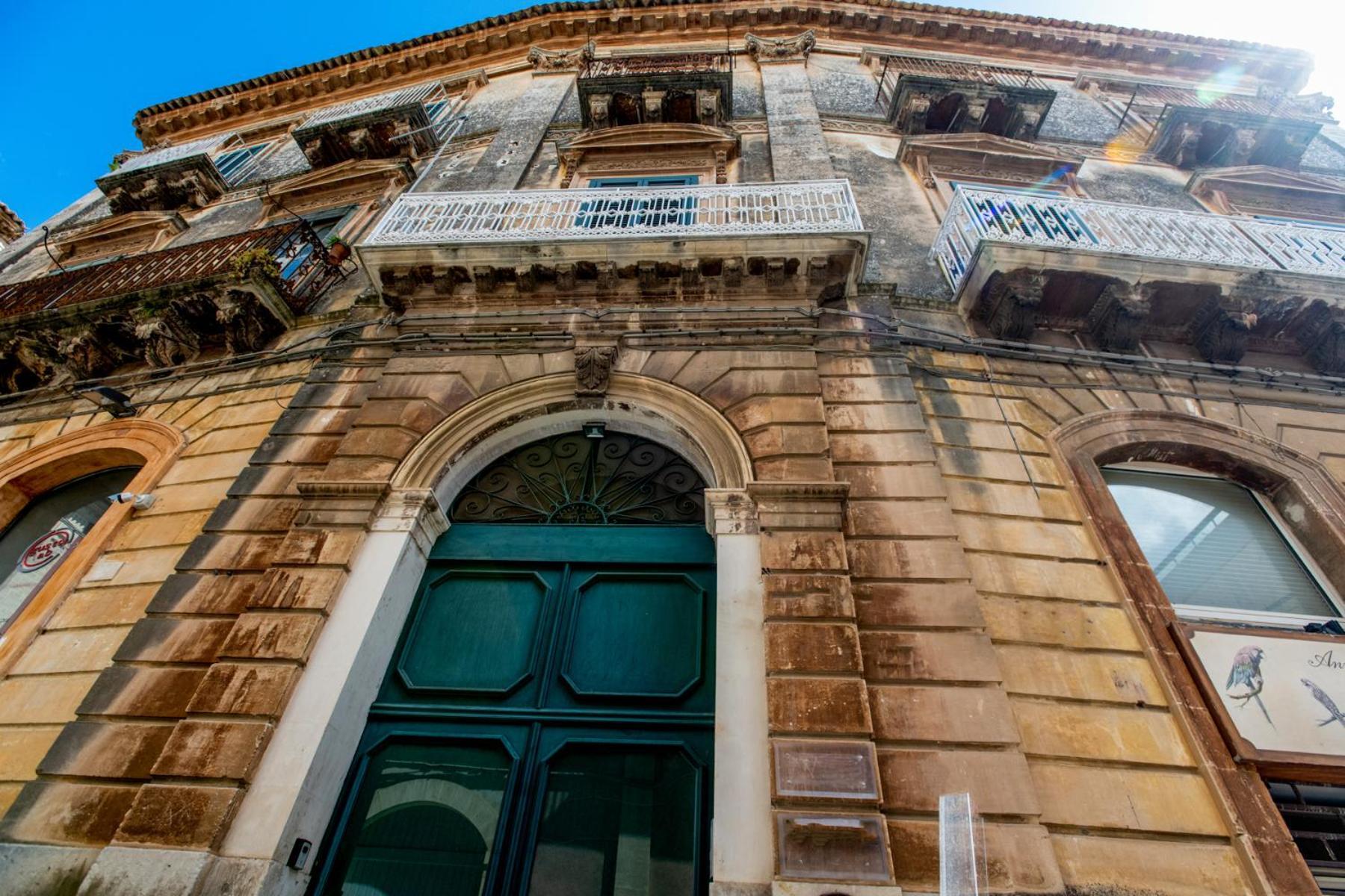 Palazzo D'Autore - Luxury Home - Ragusa Centro Экстерьер фото