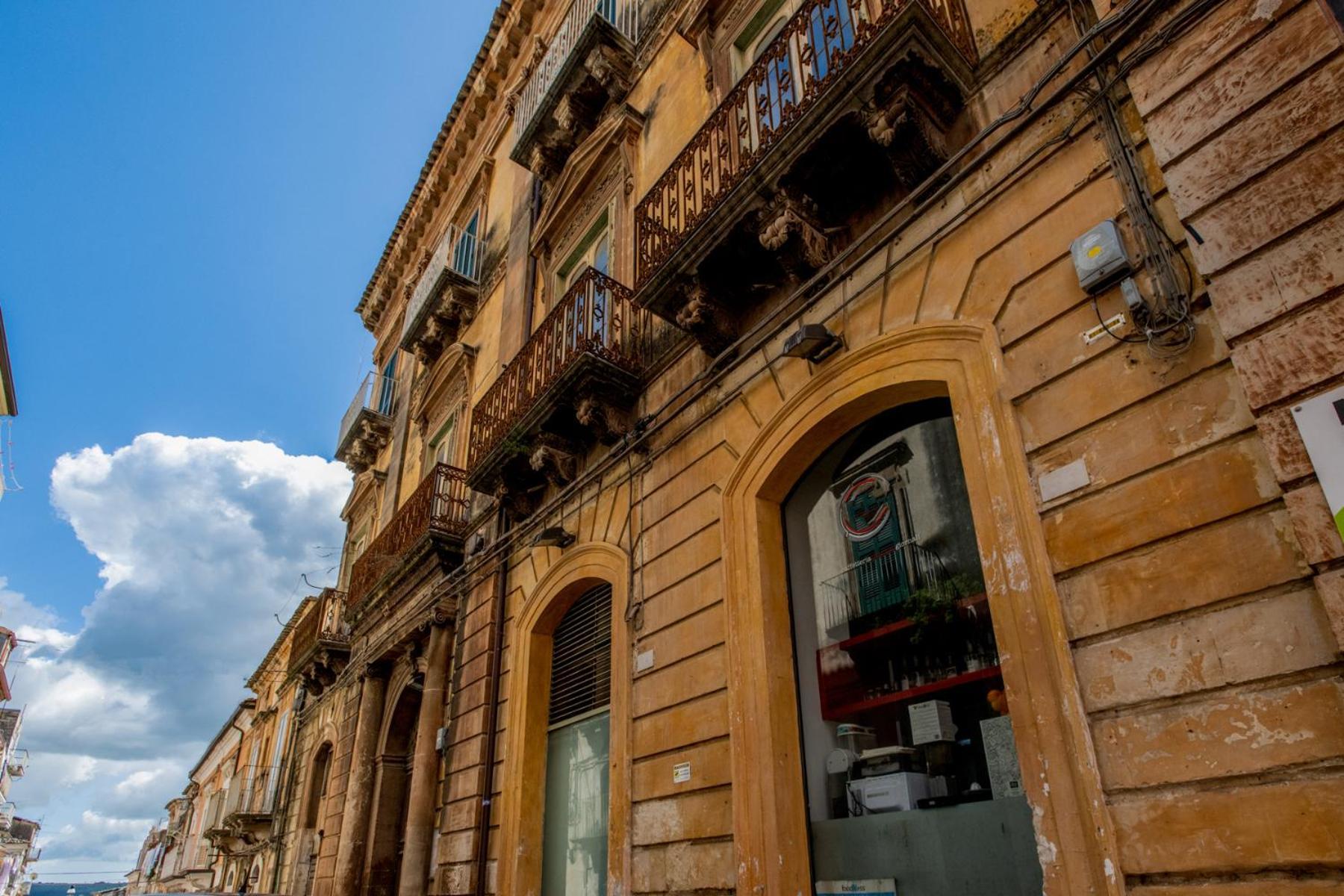 Palazzo D'Autore - Luxury Home - Ragusa Centro Экстерьер фото